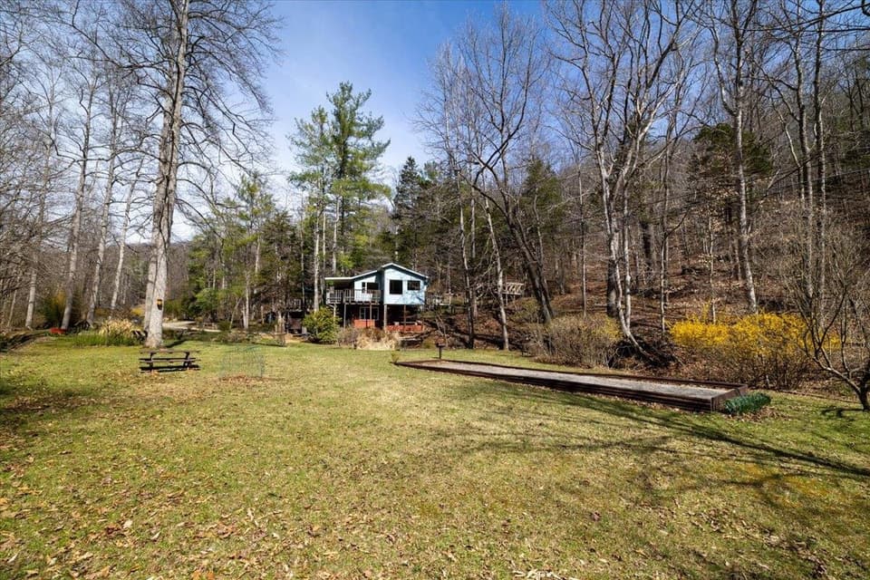 1256 Falling Branch Road, photo 33 of 35