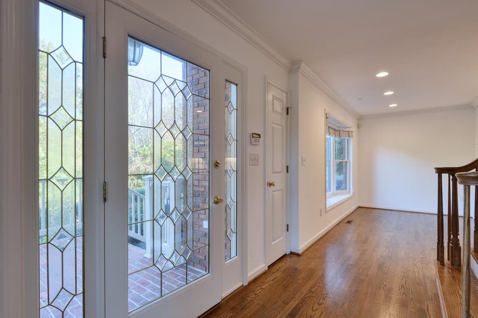 3285 Country Meadow Drive, photo 6 of 40
