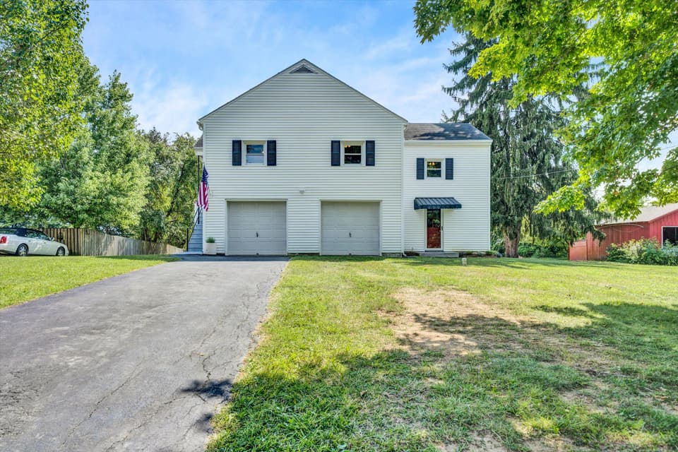 215 S Hill Drive, Christiansburg, photo 2