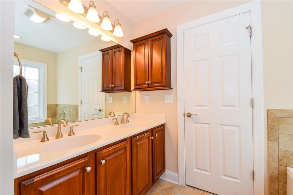 300 Roudabush Dr NW, photo 13 of 38