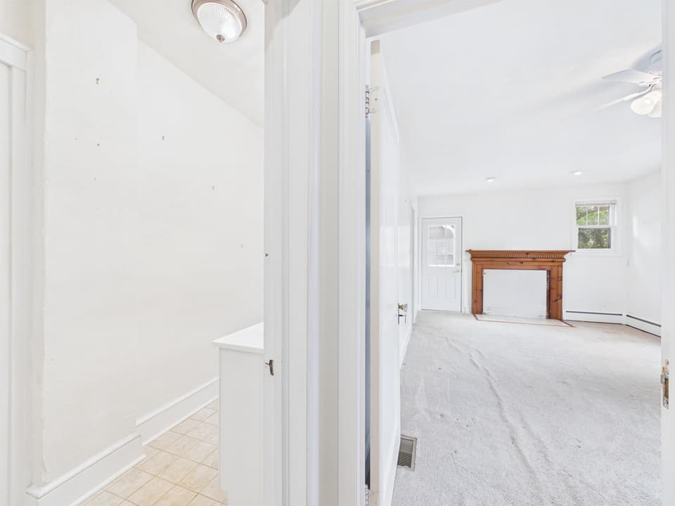 100 Alleghany Street SE, photo 28 of 40