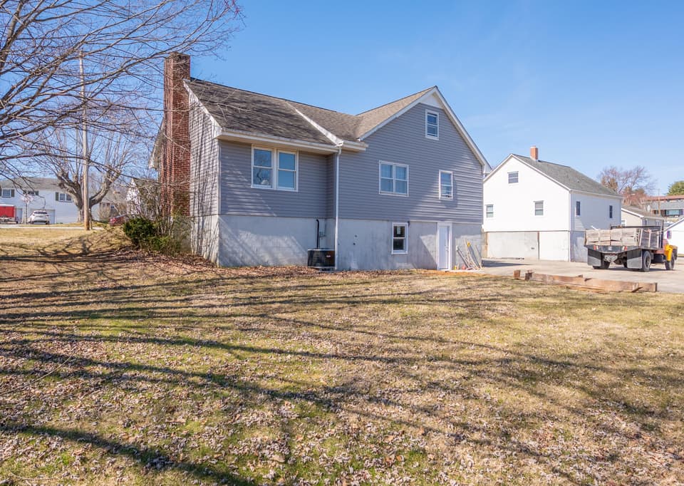 120 James St NW, photo 9 of 39
