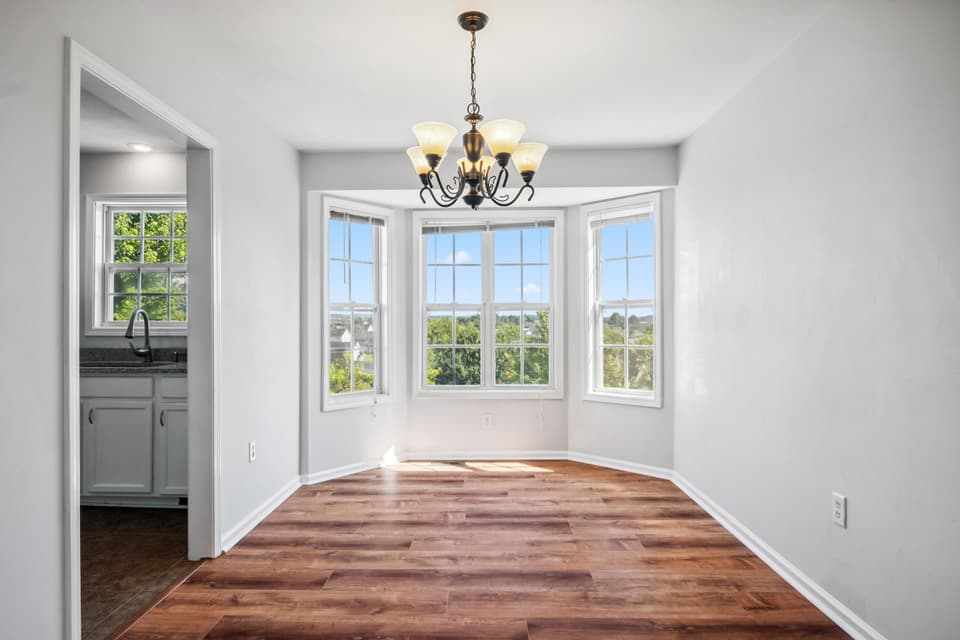 145 Wistaria Drive, photo 14 of 40