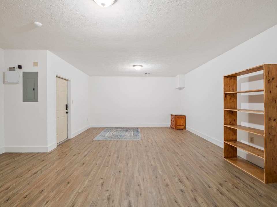 60 Wood Ridge Drive, photo 30 of 40