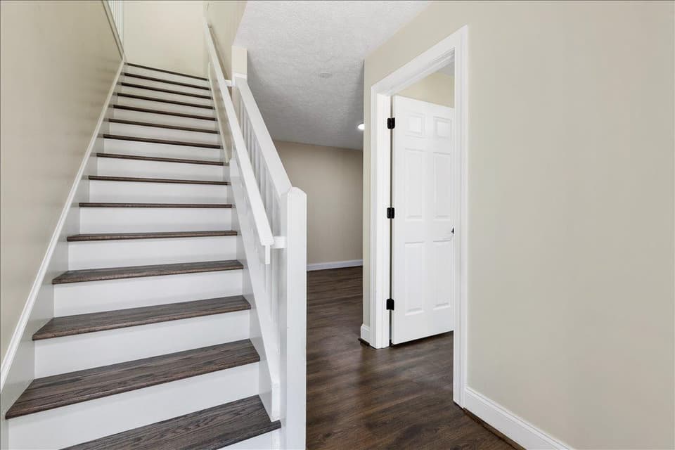 1215 Orange Leaf Court, photo 14 of 40