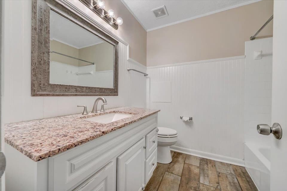 1100 Flint Drive, photo 17 of 40