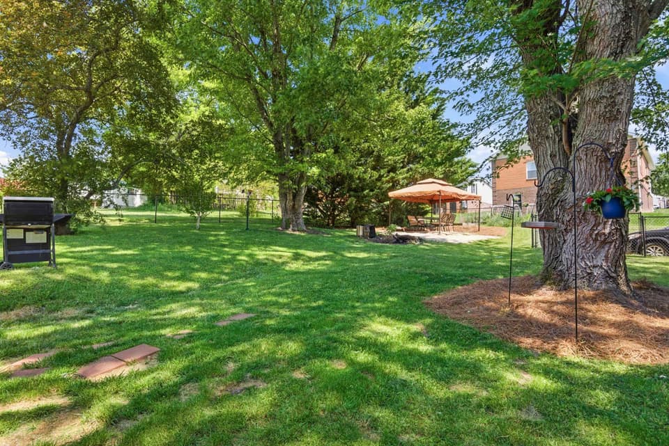 220 Mitchell Street, photo 26 of 30