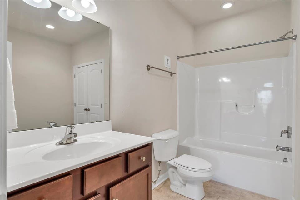 1140 Crosscreek Drive, photo 32 of 40