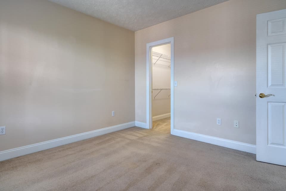 295 Tall Oak Boulevard, photo 27 of 34