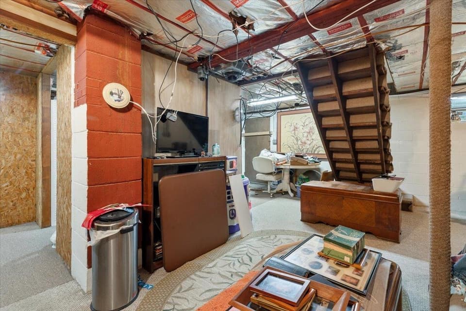 1015 Reading Road, photo 30 of 40