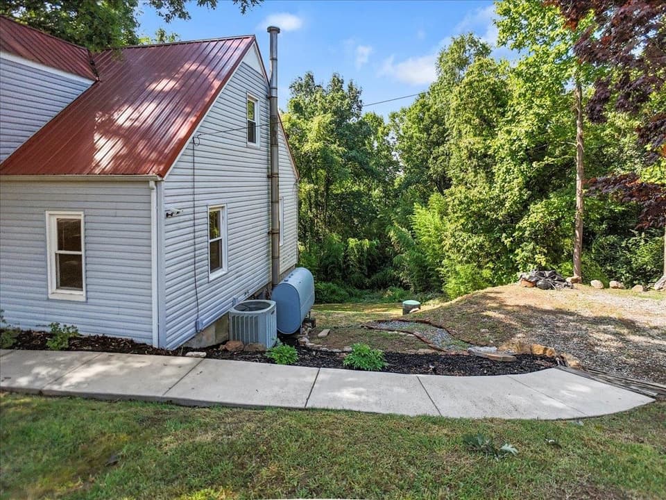 2309 Peppers Ferry Road NW, photo 26 of 39