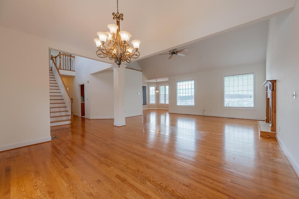 1125 Falcon Run, photo 13 of 40