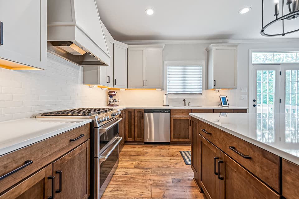 1042 Round Meadow Drive, photo 14 of 40