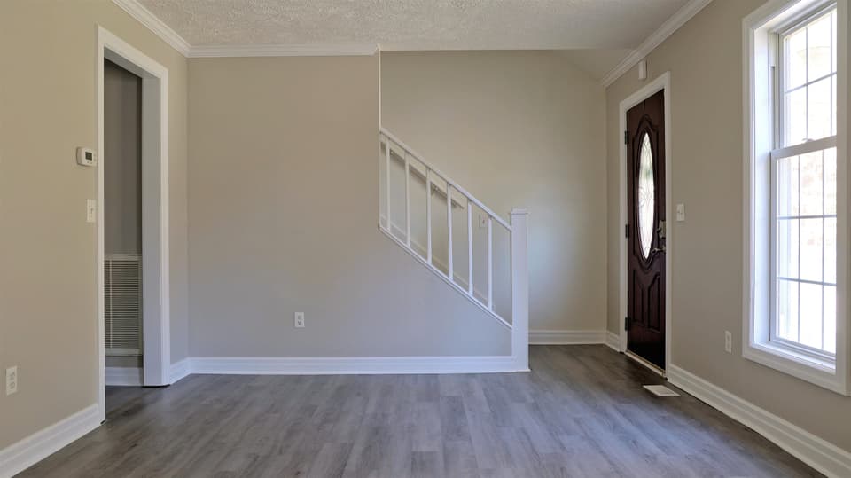 485 Arrowhead Trail, photo 9 of 40