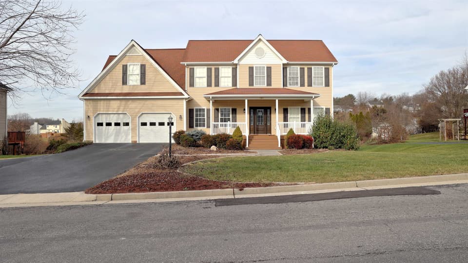 750 George Edward Viaduct, Christiansburg, VA