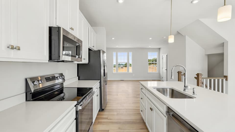 1279 Cornerstone Drive Unit B, photo 8 of 22