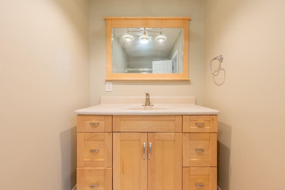 640 Lyle Lane, photo 29 of 40