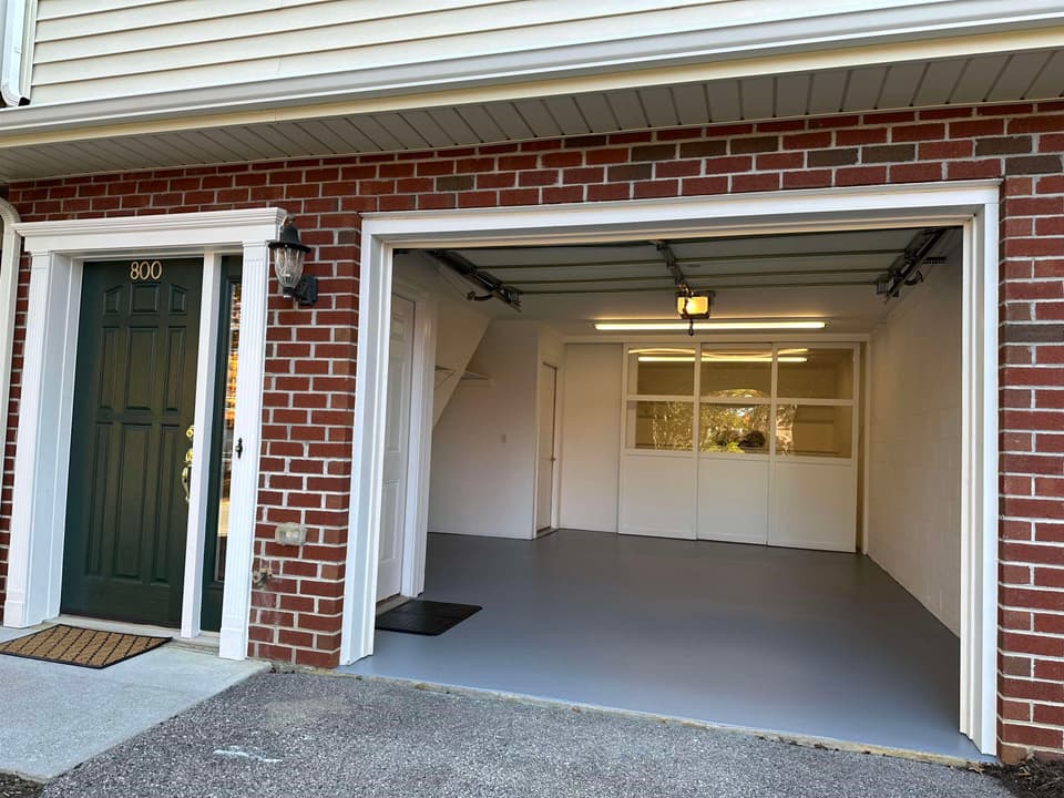 800 Oak Tree Boulevard, photo 5 of 40