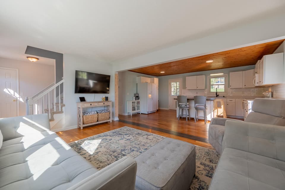 125 Wooden Shoe Court NW, photo 16 of 40