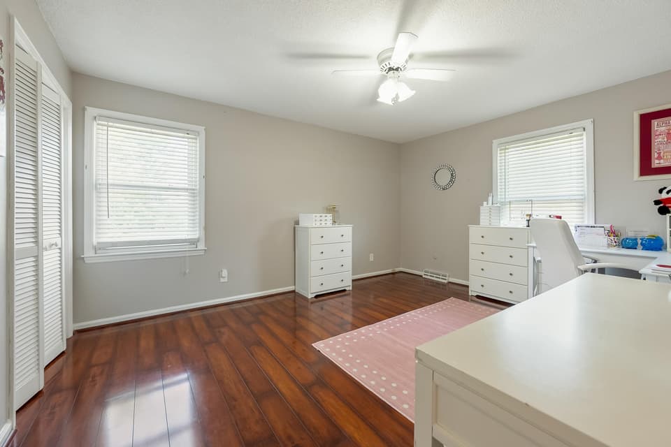 170 Briarwood Drive, photo 19 of 40