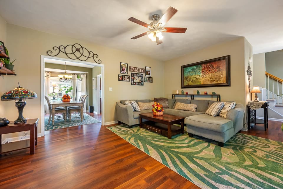 175 Wistaria Drive, photo 6 of 40