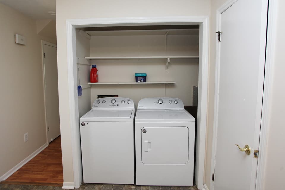 285 Mulberry Drive, photo 15 of 37