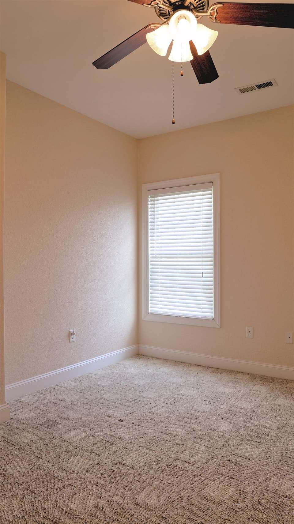 225 Windsong Lane, photo 33 of 40