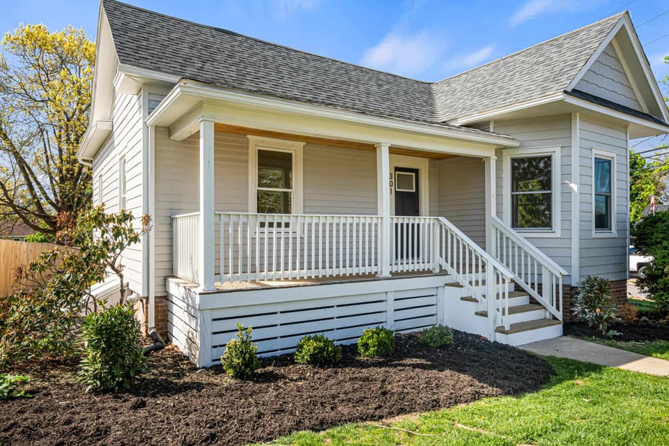 301 Park Street, photo 4 of 40