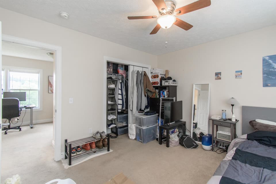 1015 Oak Tree Boulevard, photo 19 of 29
