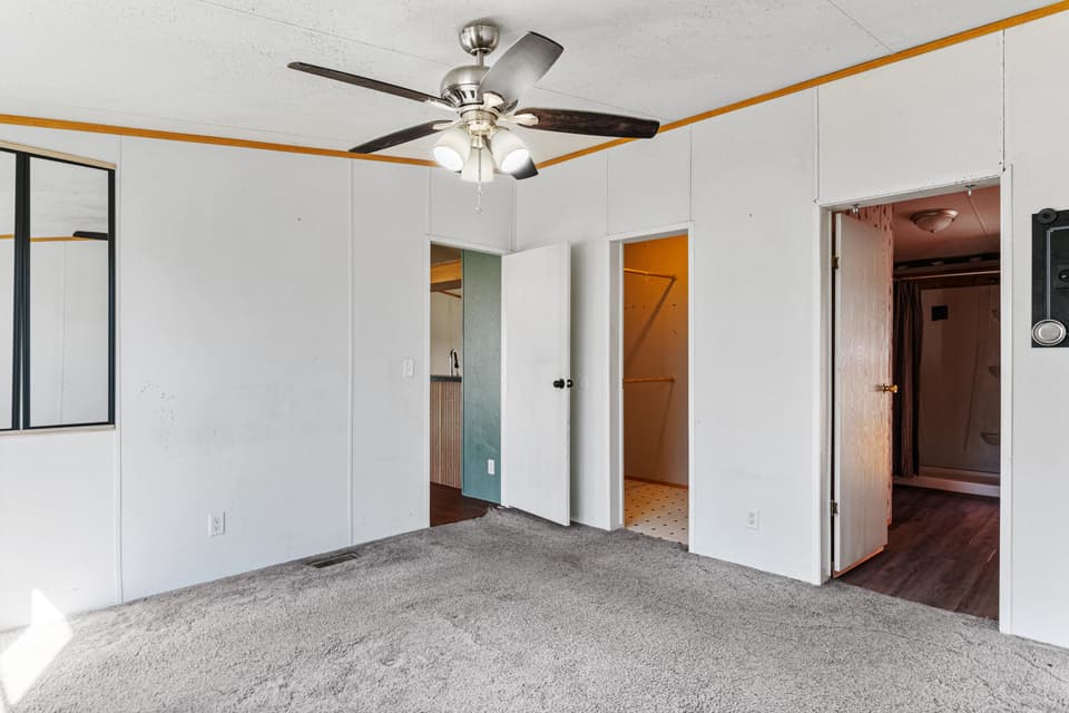 1150 King Street, photo 15 of 31