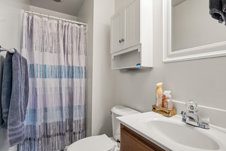2301 Viewland Circle, photo 17 of 40