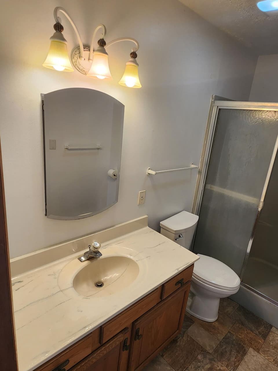 930 Stafford Dr, photo 32 of 39
