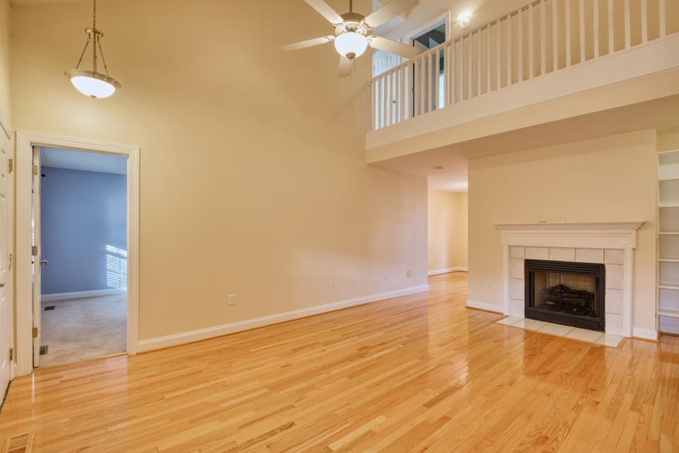 545 Gold Leaf Drive, photo 8 of 40