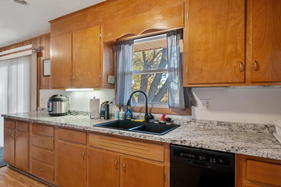 85 Alta Court, photo 11 of 40