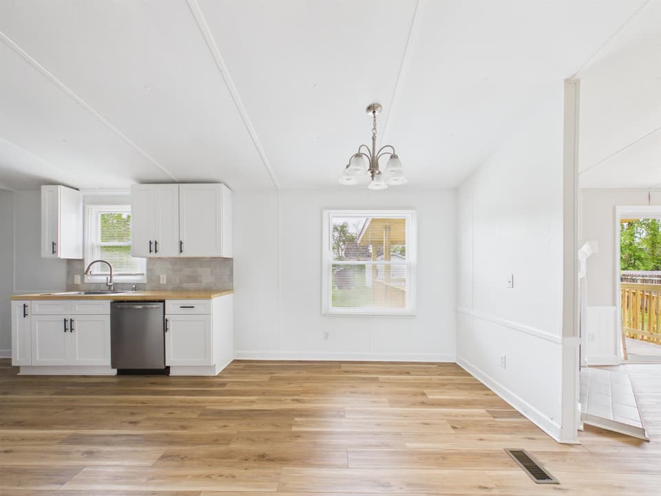 1030 Church Street NE, photo 5 of 32