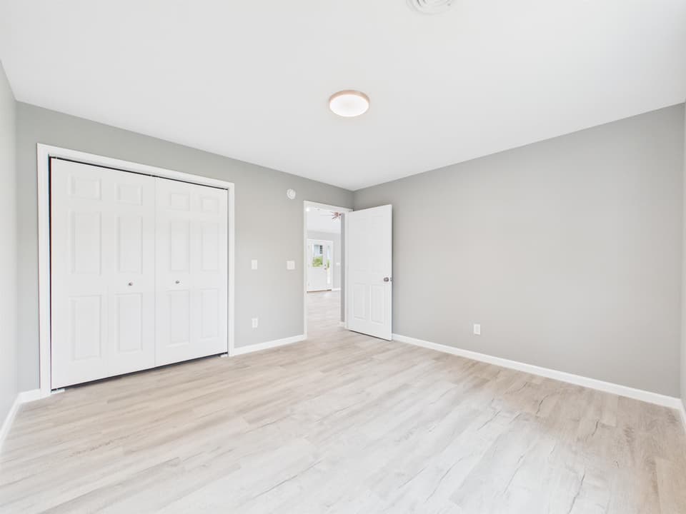 360 Church Street, photo 33 of 40