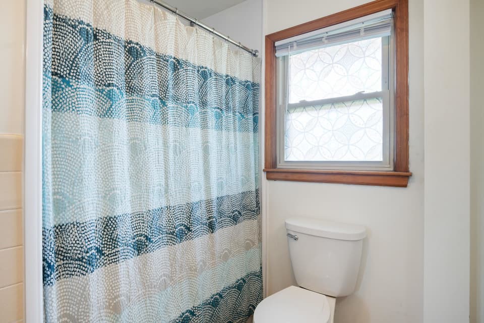105 Wades Lane, photo 14 of 40