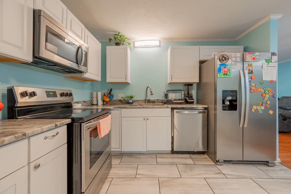 1265 Chestnut Drive, photo 21 of 40