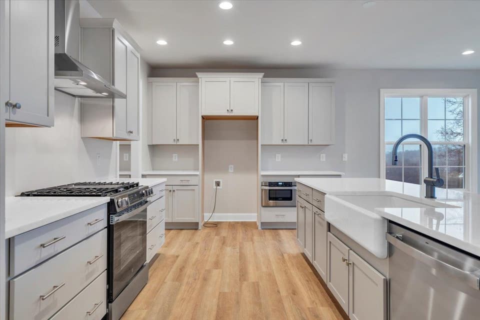 1062 Round Meadow Drive, photo 22 of 40