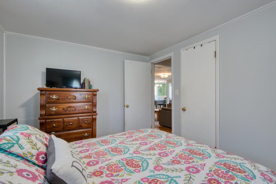 2290 Fire Tower Road, photo 18 of 40