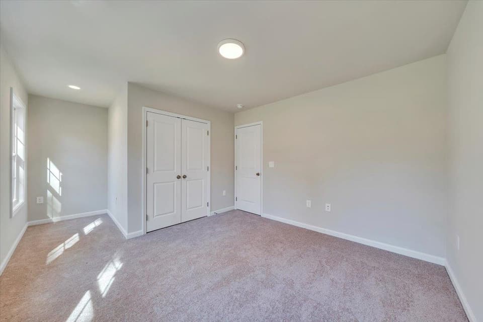 1555 Kensington Way, photo 30 of 38