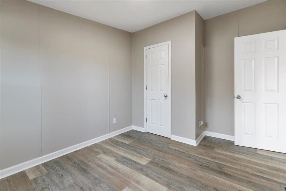 505 North Drive NE, photo 16 of 40