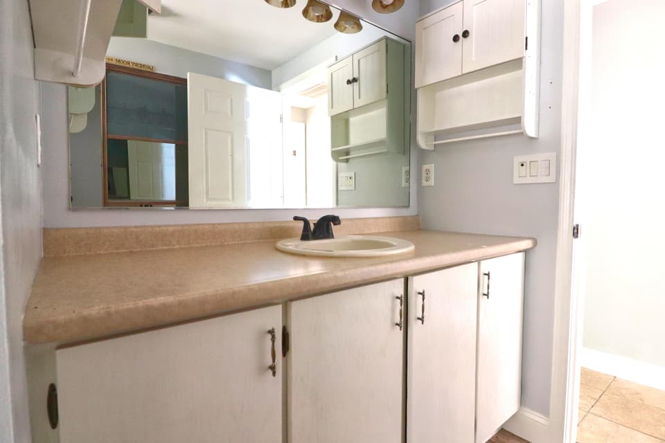 829 Walton Rd, photo 17 of 18
