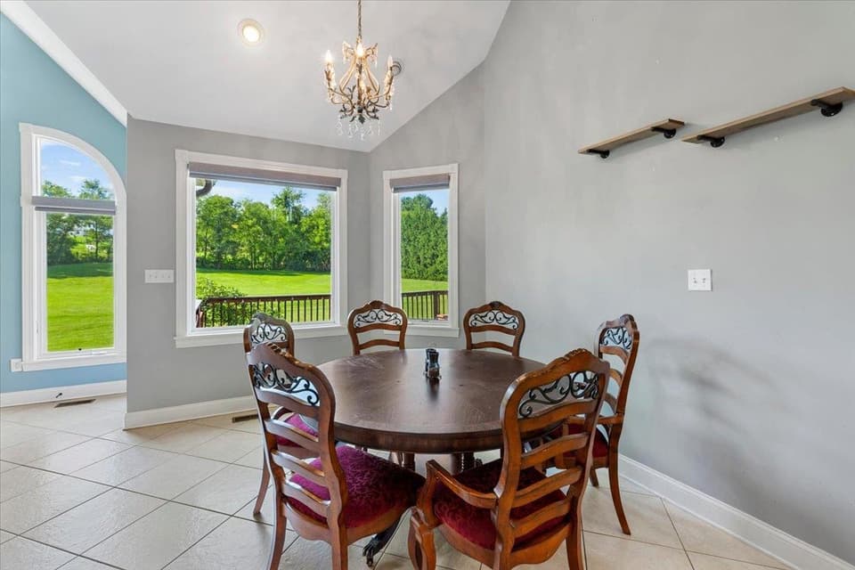 2251 Lake Vista Drive, photo 19 of 40