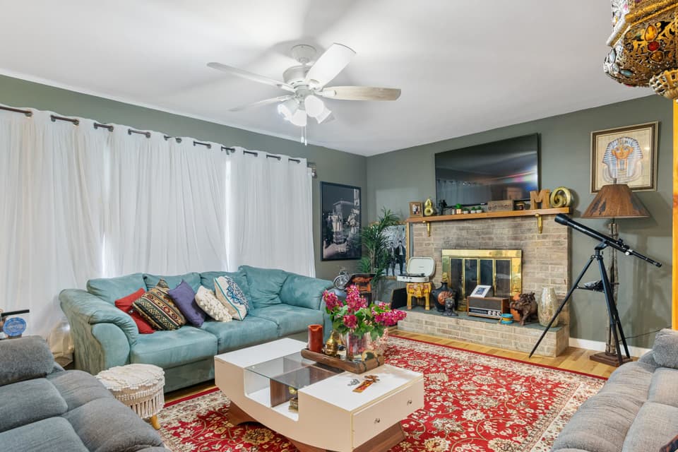145 Kimball Lane, photo 8 of 39