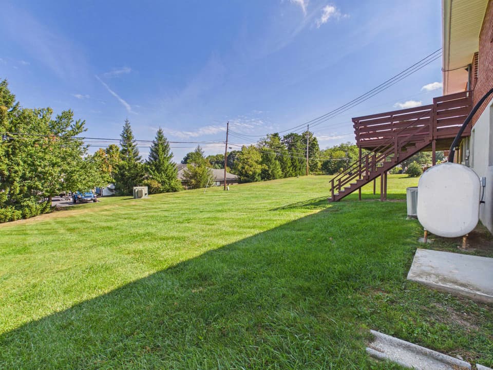 40 Ellett Road NE, photo 7 of 40