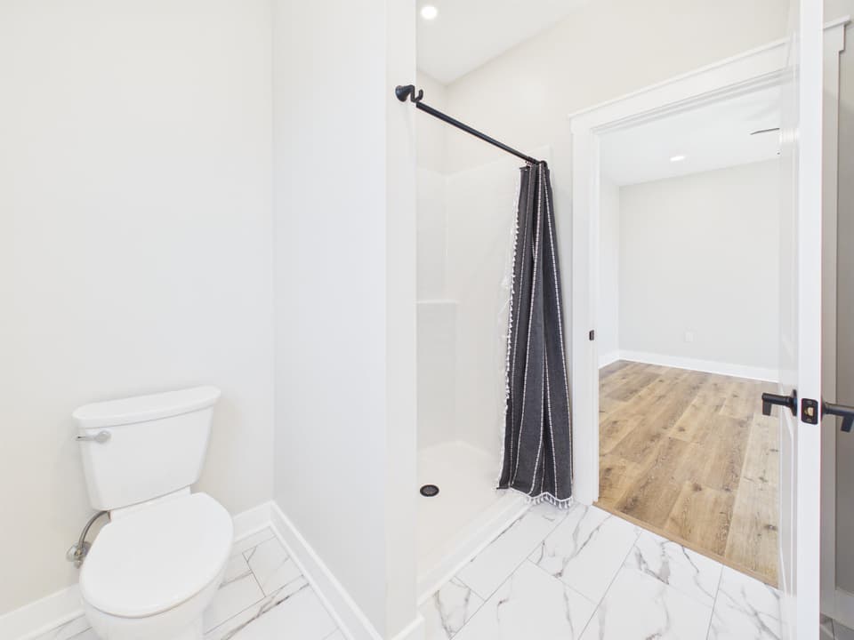 245 Howery Street SE, photo 27 of 40