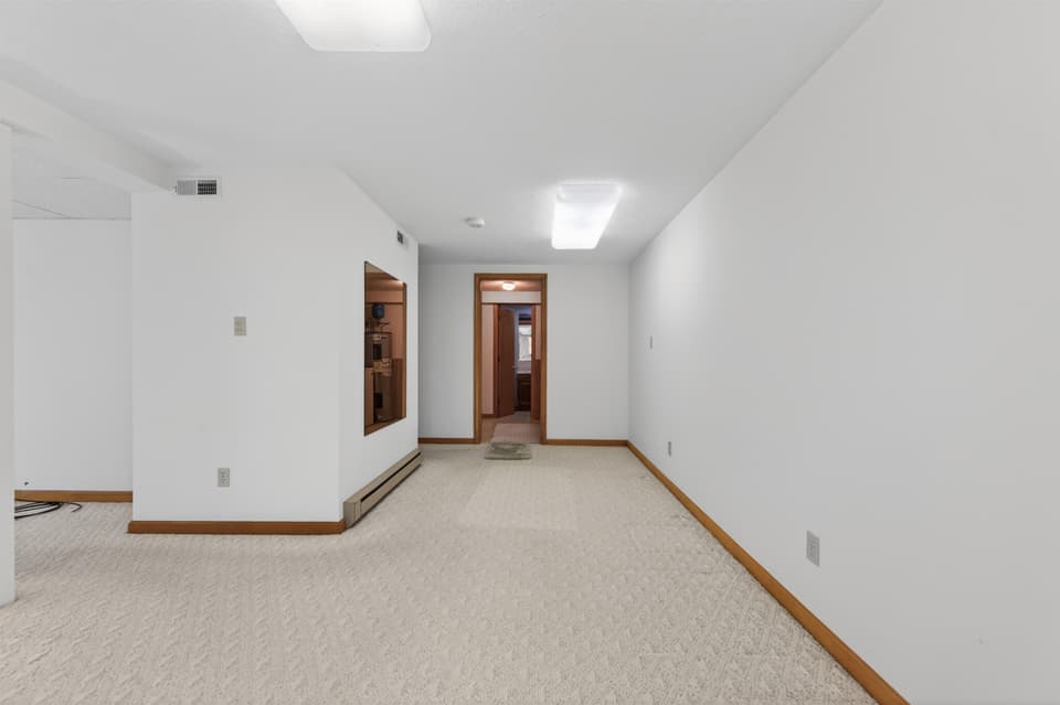 660 McDaniel Drive, photo 34 of 40