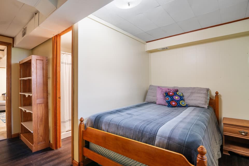 105 Wades Lane, photo 26 of 40