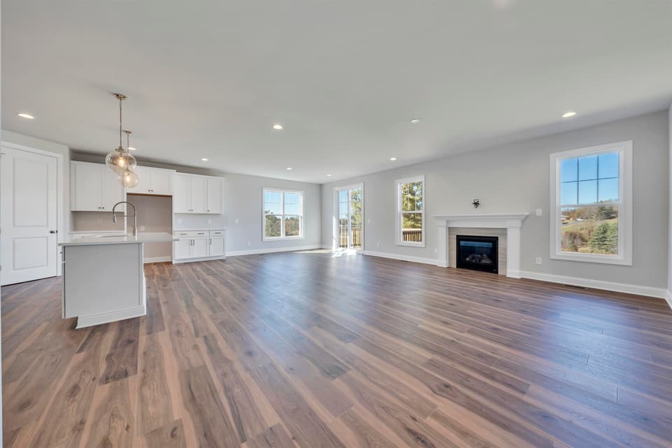 984 Round Meadow Drive, photo 35 of 39